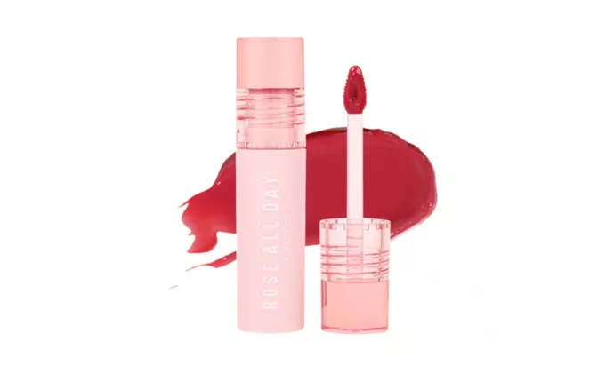 Bye-bye Touch Up! Rekomendasi Lip Tint Anti Luntur Setelah Makan Berminyak