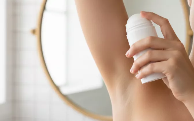 Bebas Ketiak Hitam! 3 Rekomendasi Deodoran yang Cerahkan Kulit Sekaligus Usir Bau
