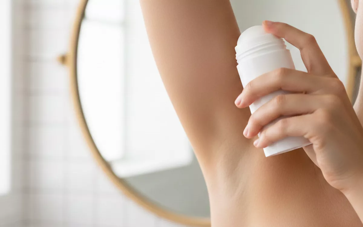 Bebas Ketiak Hitam! 3 Rekomendasi Deodoran yang Cerahkan Kulit Sekaligus Usir Bau