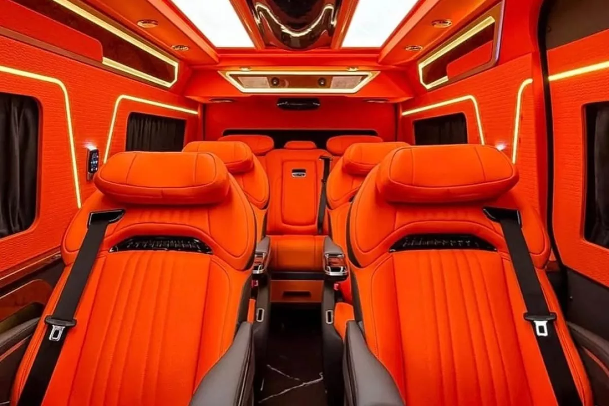 aMelihat modifikasi Toyota Hiace milik Raffi Ahmad (Dokumen Hardy Classic)