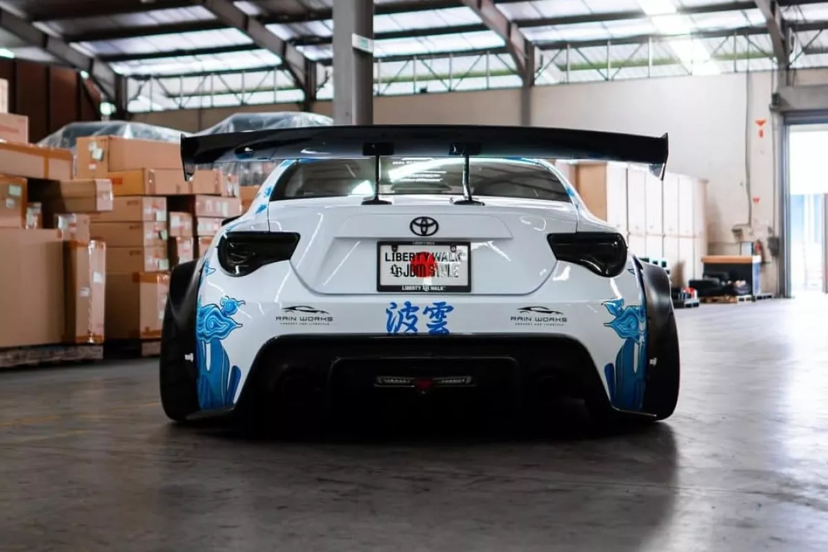 Modifikasi Toyota 86 Karya Indonesia (Instagram (Instagram @Milly_IB86)
