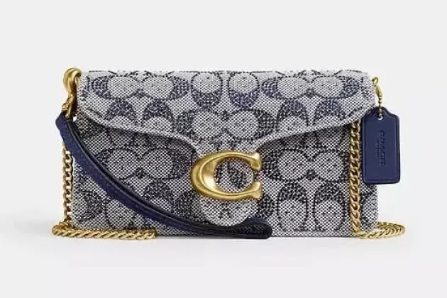 Coach Rilis Tas Koleksi Ramadan !! Bikin Stylish dari Bukber Sampai Lebaran