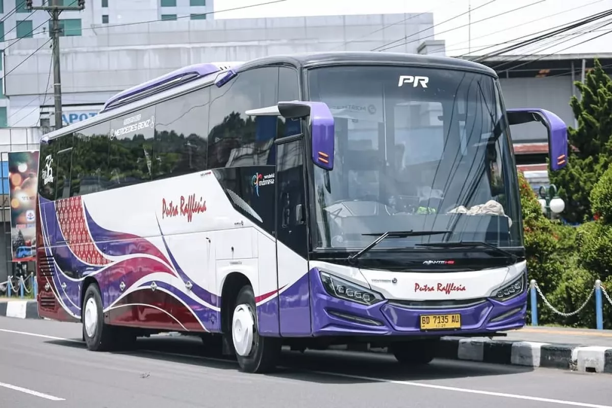 Bus terbaru PO Putra Rafflesia (Dokumen Istimewa)