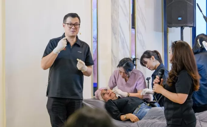 CGBIO Indonesia Gebrak Pasar Estetika: DCLASSY CaHA Resmi Meluncur, Solusi Bio-Regenerator Premium dari Korea!