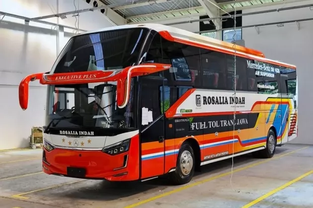 Persiapan Mudik Lebaran, PO Rosalia Indah Rilis Bus Legacy SR3 HD Prime Terbaru