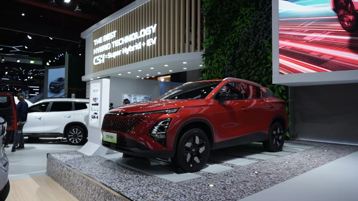 Harga BBM Bakal Melejit? Tenang! Chery Punya Jurus Rahasia Bikin Mobil Super Irit, Keluarga Modern Wajib Simak!