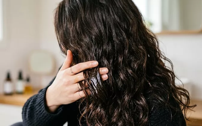 3 Minyak Alami Paling Efektif untuk Pertumbuhan dan Kesehatan Rambut