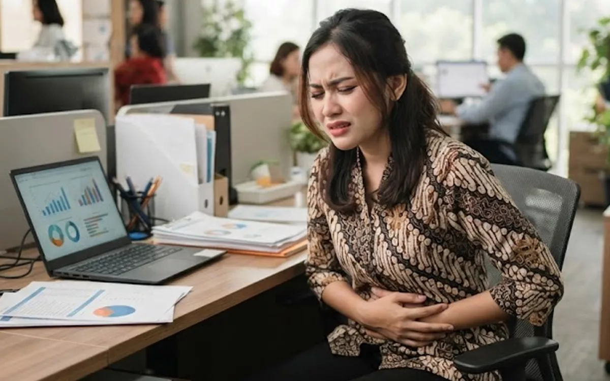 Tips Mengatasi Nyeri Haid di Kantor Tanpa Mengganggu Pekerjaan