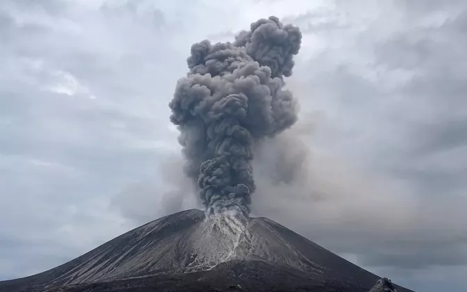 Sering Dikira Sama, Ternyata Ini Bedanya Krakatau dan Anak Krakatau