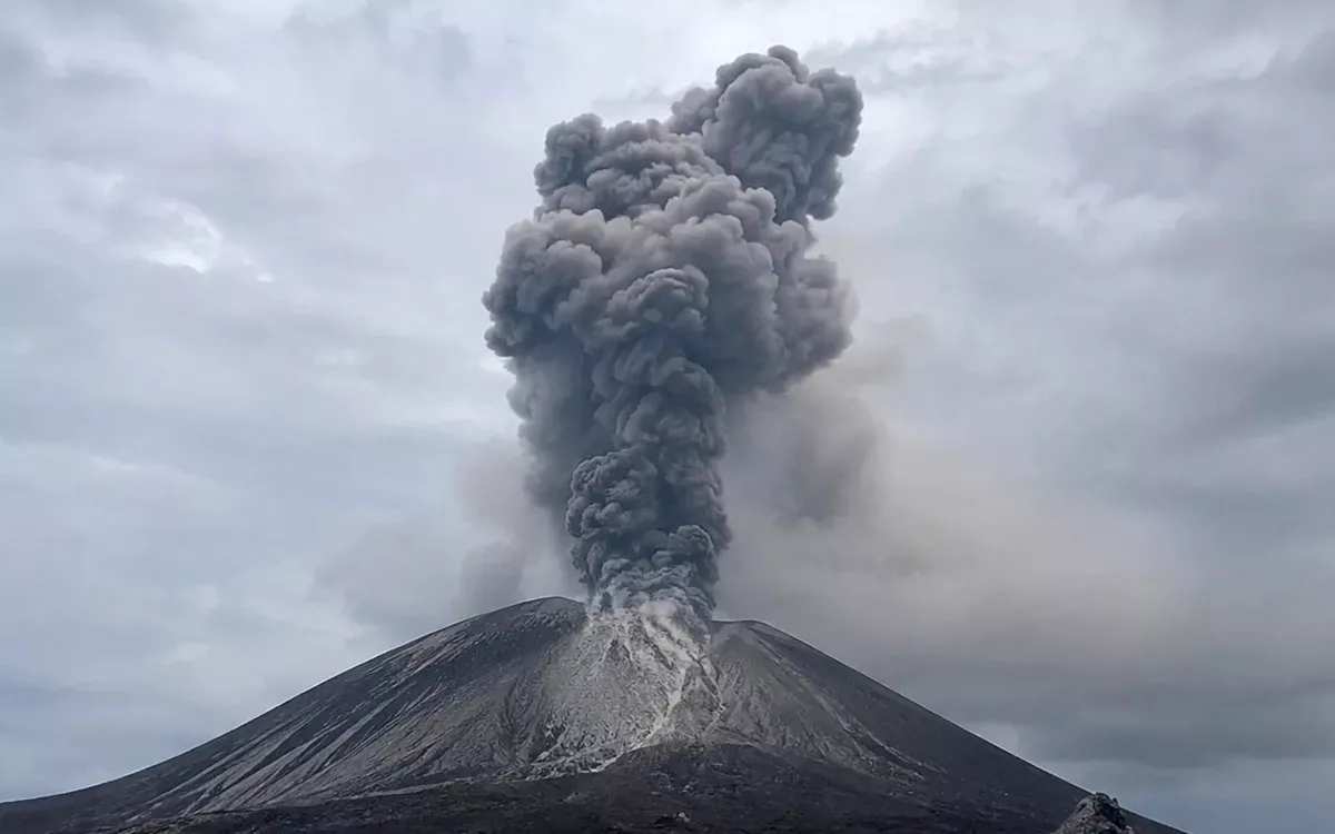 Sering Dikira Sama, Ternyata Ini Bedanya Krakatau dan Anak Krakatau