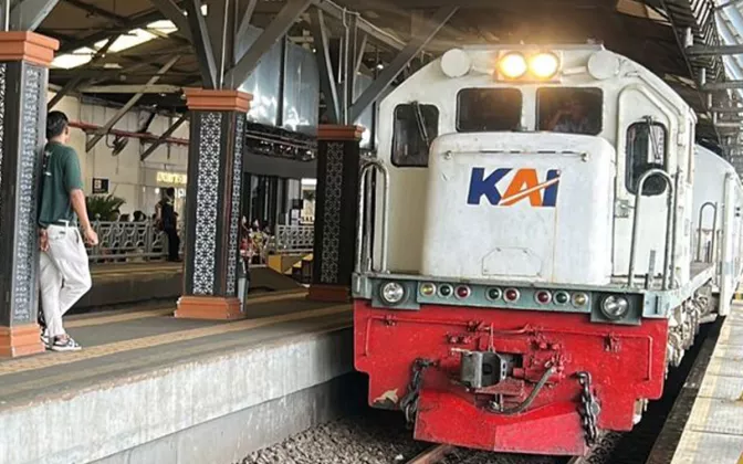 HUT KAI ke-81, Beli Tiket Kereta Cuma Bayar 81 Persen Saja!