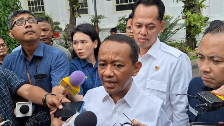 Dasco Bilang Larangan Pengecer Jual LPG 3 Kg Bukan Kebijakan Prabowo, Bahlil: Tidak Usah Salahkan Siapa-Siapa