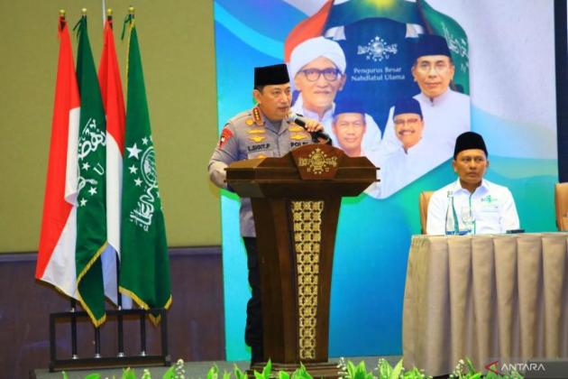 Kapolri: Rekrutmen Anggota Lewat Jalur Santri Jadi Prioritas