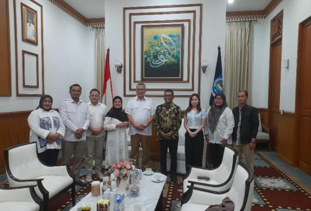 Gubernur Banten Tepilih Silaturahmi Walikota Tangsel Terpilih, Andra Soni : Bersinergi Untuk Kesejahteraan Rakyat Banten