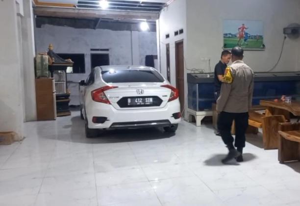 Parah! Mobil Honda Civic Milik Kades Kohod Tunggak Pajak 6 Bulan 