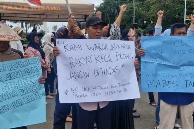 Puluhan Warga Jatikarya Bekasi Mendatangi Istana Negara, Tuntut Ganti Rugi Tanah