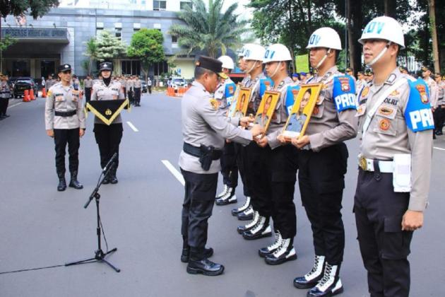 Kapolda Metro Jaya Pecat 4 Polisi karena Pelanggaran Berat