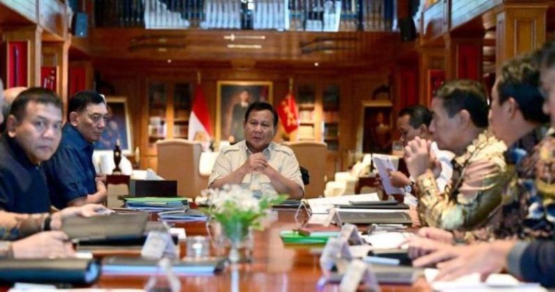 Prabowo Gelar Rapat Terbatas di Hambalang Bersama Sejumlah Menteri