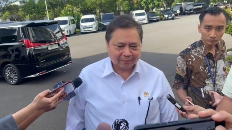 Airlangga Lapor ke Prabowo Soal IHSG Anjlok hingga 6 Persen