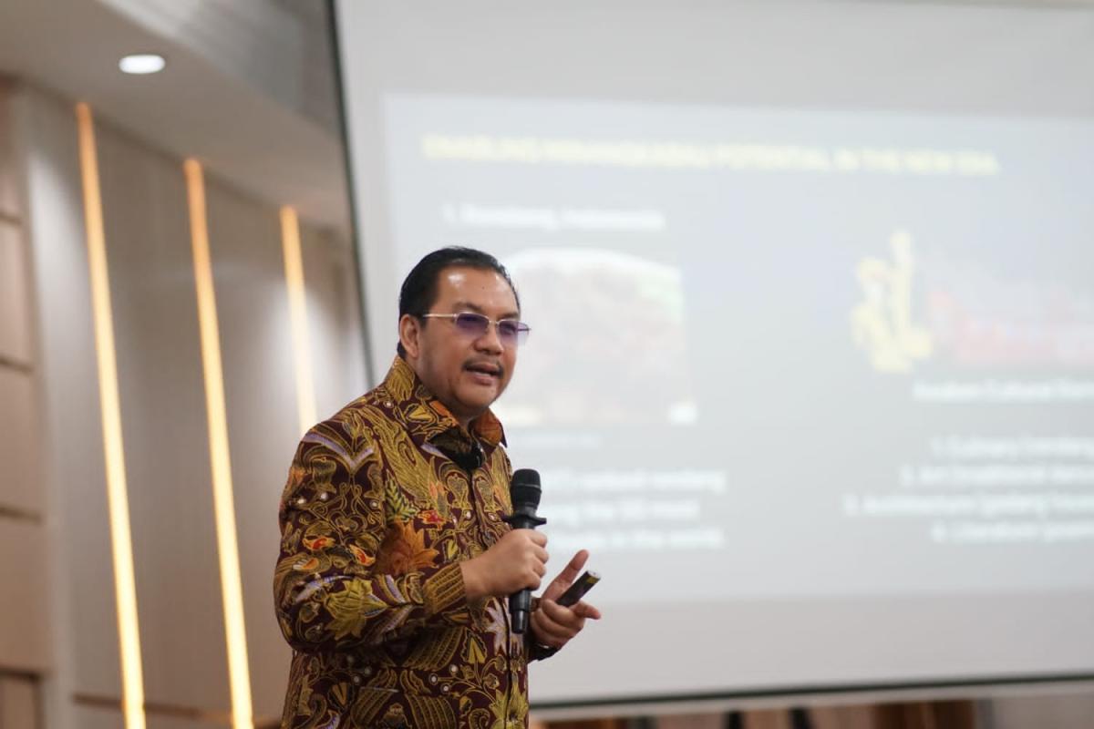 Pemikiran Denny JA Soal Spiritualitas Masuk Kampus