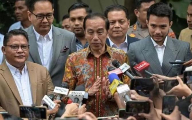 Jokowi Tiba di Bareskrim Polri Diperiksa Terkait Dugaan Ijazah Palsu