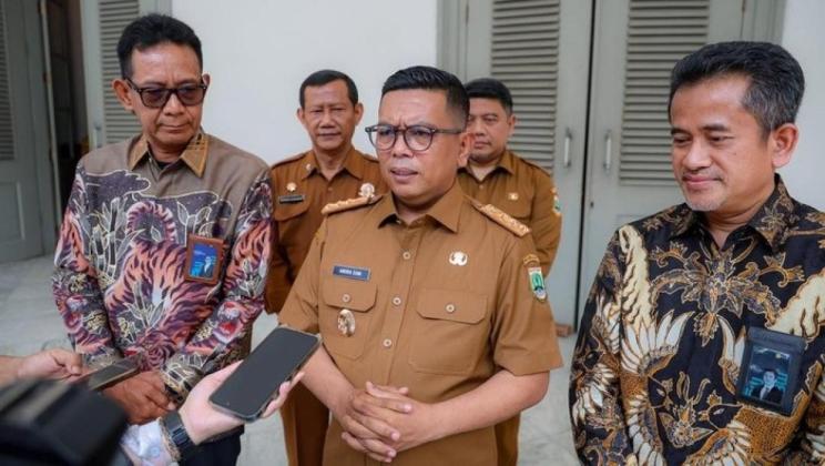 Gubernur Banten Soroti Pulau Tunda Belum Dialiri Listrik, Minta Jalur Wisata Anyer-Carita Jadi Terang