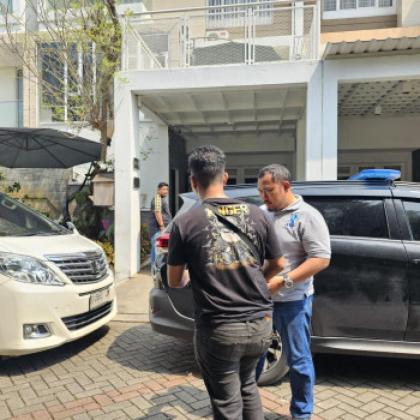 Kasus Pemalsuan Heboh! Charlie Chandra Dikepung Polisi, Kuasa Hukum Bilang Ini Kriminalisasi!