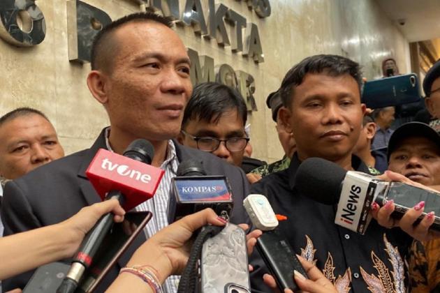 Rismon Hasiholan Dicecar 97 Pertanyaan, Kuasa Hukum Sebut Banyak yang Tak Relevan dengan Perkara Ijazah Jokowi