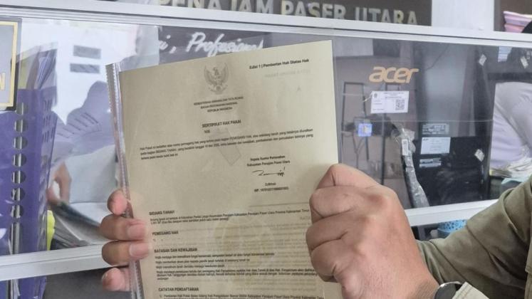 Reforma Agraria di IKN Mulai Terwujud: Warga Terima Sertifikat Tanah dari Badan Bank Tanah
