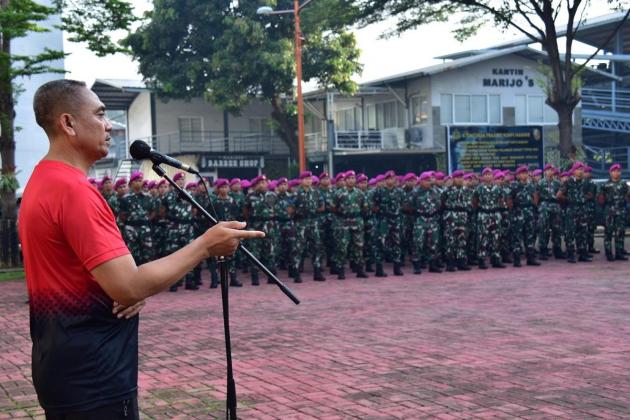 Tingkatkan Disiplin dan Cegah Judi Online, Asintel Dankomar Laksanakan Pengecekan Dadakan