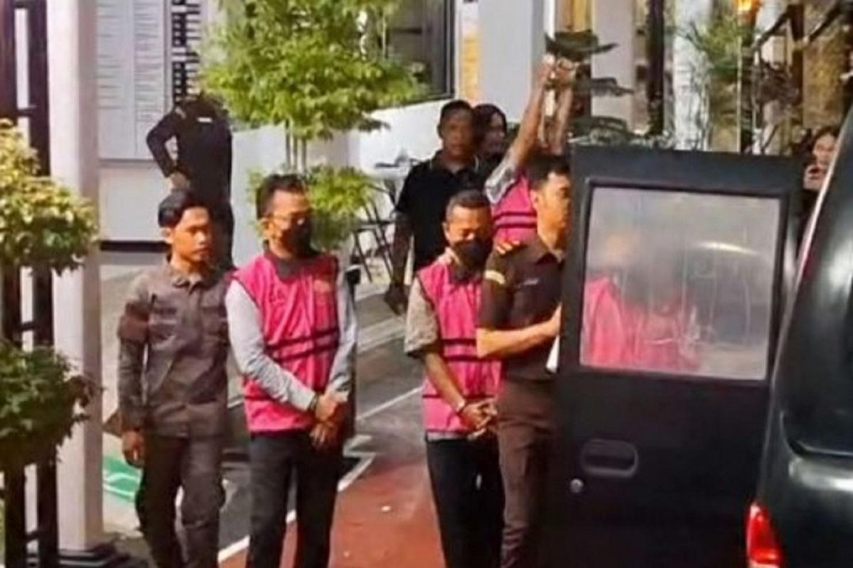 Kejari Tahan 6 Tersangka Korupsi Diskanak Purwakarta