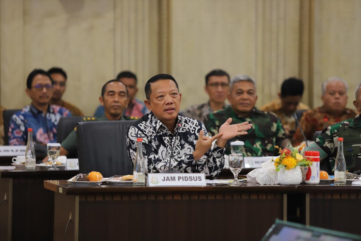 Jaksa Agung Soroti Masalah Tesso Nilo: Dari Sawit Ilegal Sampai Satwa Terancam Punah 092952