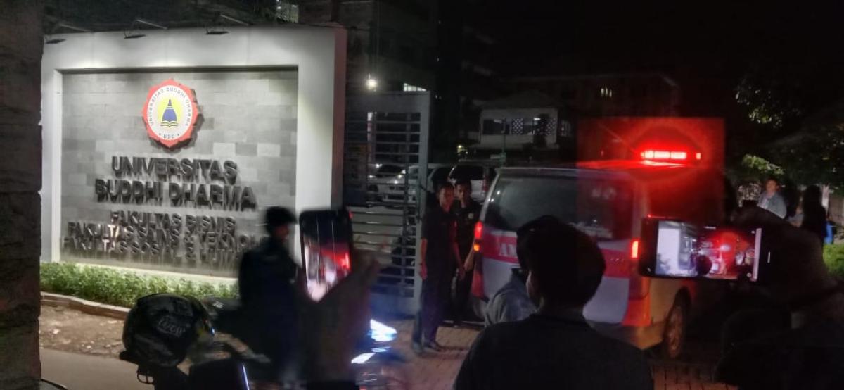 Motif Davin Simon Mahasiswa Universitas Buddhi Dharma Gantung Diri
