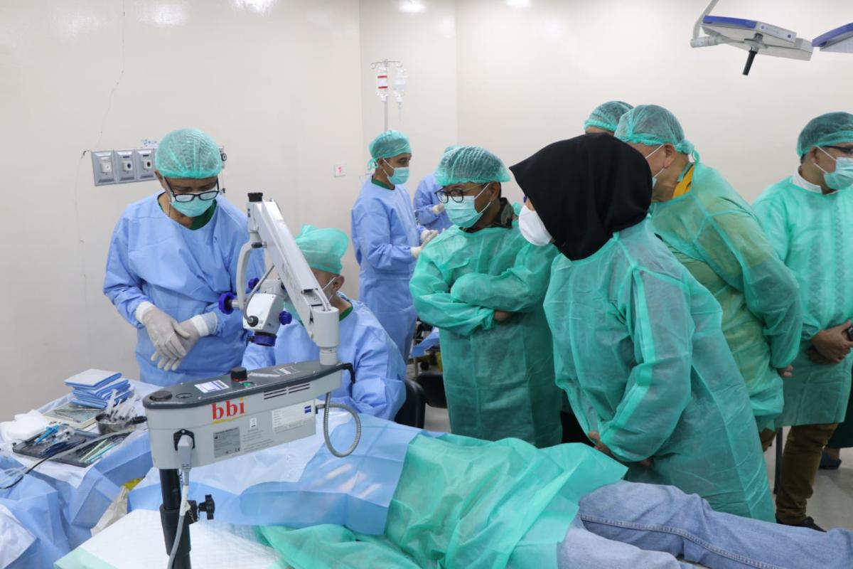 Hari Bhayangkara, 150 Masyarakat Tangerang Ikuti Operasi Mata Katarak Gratis di RSUP Dr Sitanala