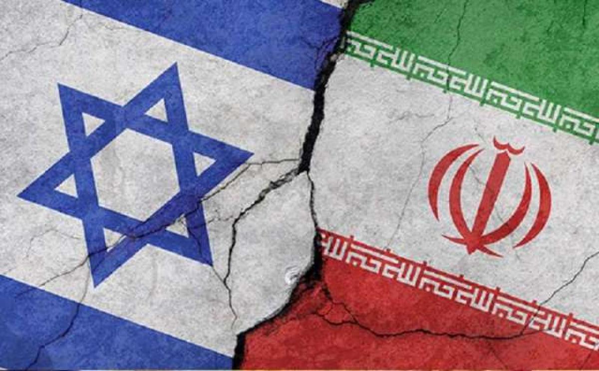 AS Serang Iran, Harga Minyak Naik Gila-Gilaan! Ekonom Wanti-Wanti Dampak Globalnya
