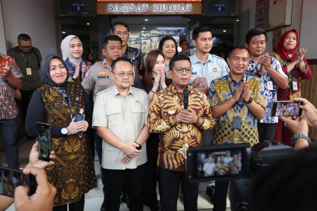 Gubernur Banten Andra Soni Resmi Perpanjang Pemutihan Pajak Kendaraan hingga 31 Oktober 2025, Wajib Pajak Harus Tahu!