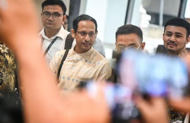 Kejagung Cegah Nadiem Makarim Bepergian ke Luar Negeri