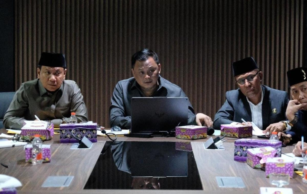 Perumda Pasar NKR Dipanggil DPRD, Bahas Pengelolaan Pasar Sentiong Tangerang yang Amburadul! 