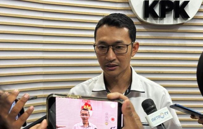 Kasus Korupsi RPTKA, KPK Geledah Rumah Eks Sekjen Kemnaker Heri Sudarmanto Sita Dokumen dan Mobil