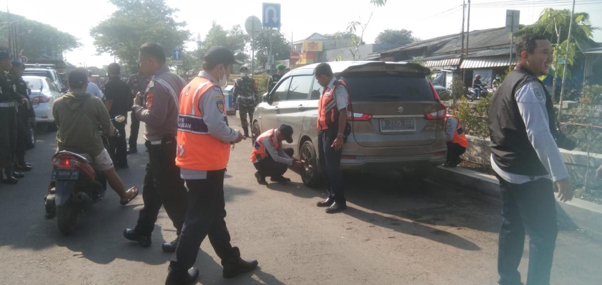 Pemkot dan Polisi Bubarkan Aktivitas Parkir Liar di Buaran Indah Tangerang, Para Jukir Kocar Kacir