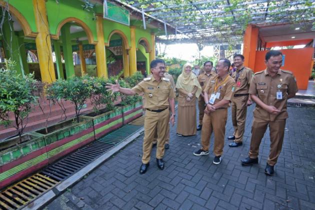 Sachrudin Nostalgia di SMP 1 Tangerang: Saya Mengenang Banyak Kisah di Sekolah