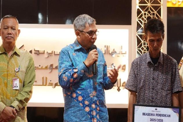 KPK Salurkan Beasiswa Pendidikan kepada 162 Anak Dhuafa