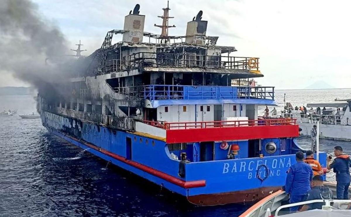 Penyebab Terbakarnya KM Barcelona Diduga dari Ledakan di Ruang Mesin Kapal