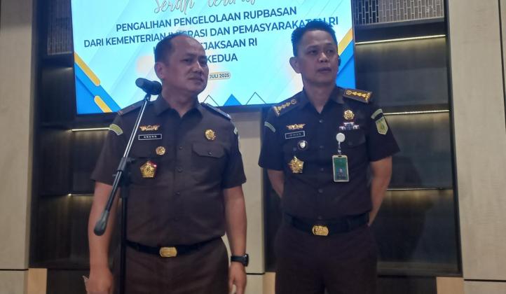 Kejagung Buru Riza Chalid Terkait Korupsi Minyak Mentah Pertamina