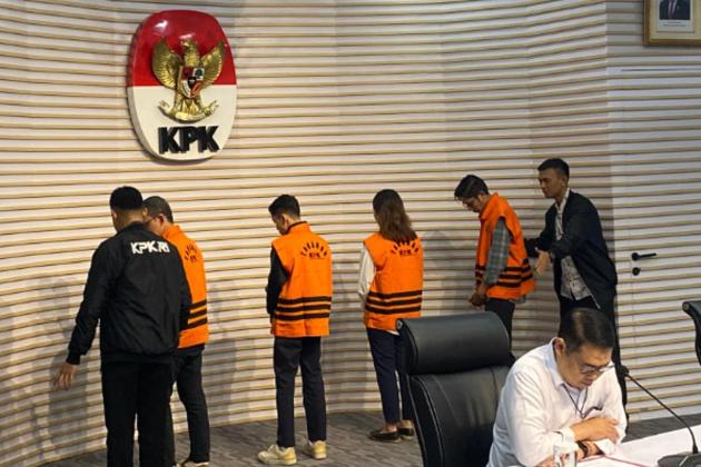 KPK Tahan 4 Tersangka Tambahan dalam Kasus Dugaan Korupsi RPTKA Kemnaker