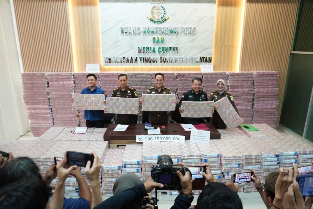 Kejati Sumsel Sita Uang Rp506 M, Bongkar Dugaan Korupsi Kredit Bank BUMN ke PT BSS dan PT SAL