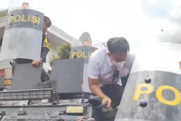 Gelombang Aksi ‘Save Pati’ Tuntut Bupati Sudewo Mundur, DPR Desak Pemerintah Turun Tangan