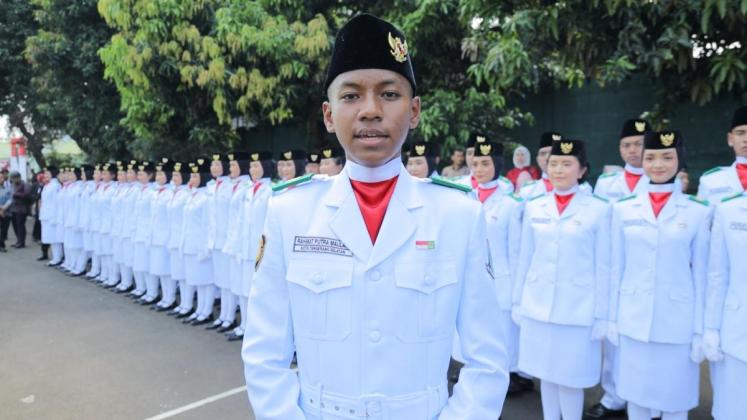 Ayahnya Meninggal Dunia Sehari Sebelum Dikukuhkan, Rahmat Tegar Pimpin Pasukan 17 saat HUT ke-80 RI di Tangsel