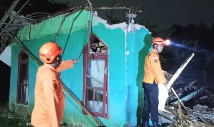 1 Musala Roboh Akibat Gempa Magnituo 4,9 di Bekasi Semalam