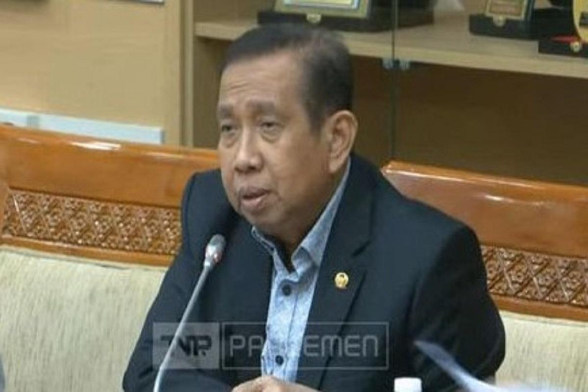PDIP ke Calon Hakim MK Inosentius: Ingat, Anda Dipilih DPR, Jangan Balik Menghantam